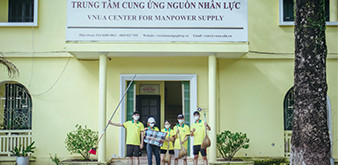 HOẠT ĐỘNG THƯỜNG NIÊN CỦA CÁC HỌC VIÊN TẠI TRUNG TÂM CUNG ỨNG NGUỒN NHAN LỰC