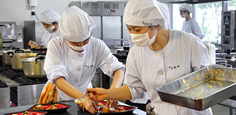 Thông báo tuyển Thực tập sinh ngành CNTP: Chế biến cơm hộp làm việc tại Nhật Bản tháng 11/2018