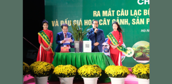 Thấy gì qua phiên đấu giá hoa, cây cảnh, sản phẩm khoa học công nghệ của sinh viên Học viện Nông nghiệp Việt Nam?
